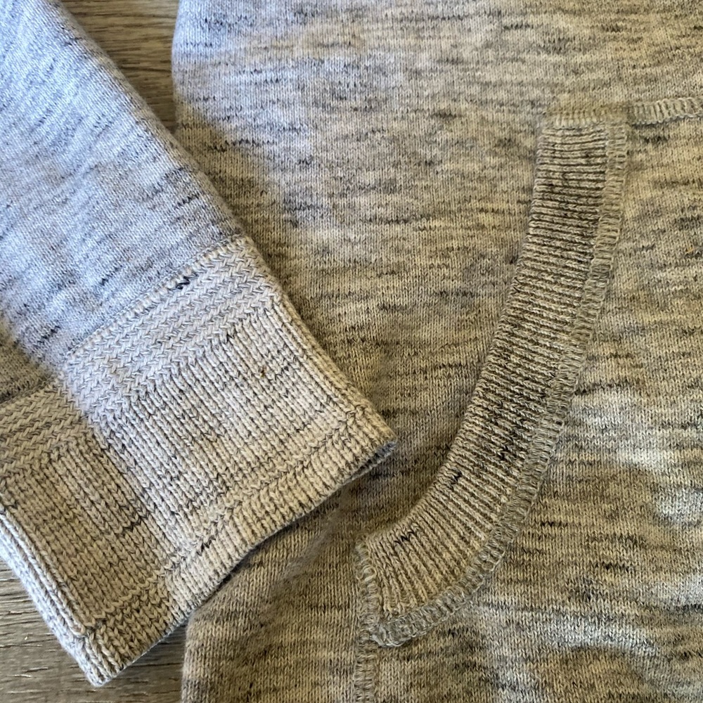 J. CREW | Grey Sweater Shirt with Pockets - Picture 3 of 6